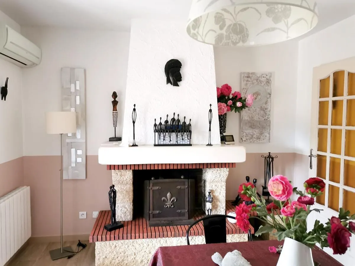 Maison Charmante A La Londe-Les-Maures, Jardin Cloture בית נופש
